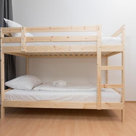 Spacious 2 Bedrooms Apartment In 4Th District Near Karlskirche Vídeň Exteriér fotografie