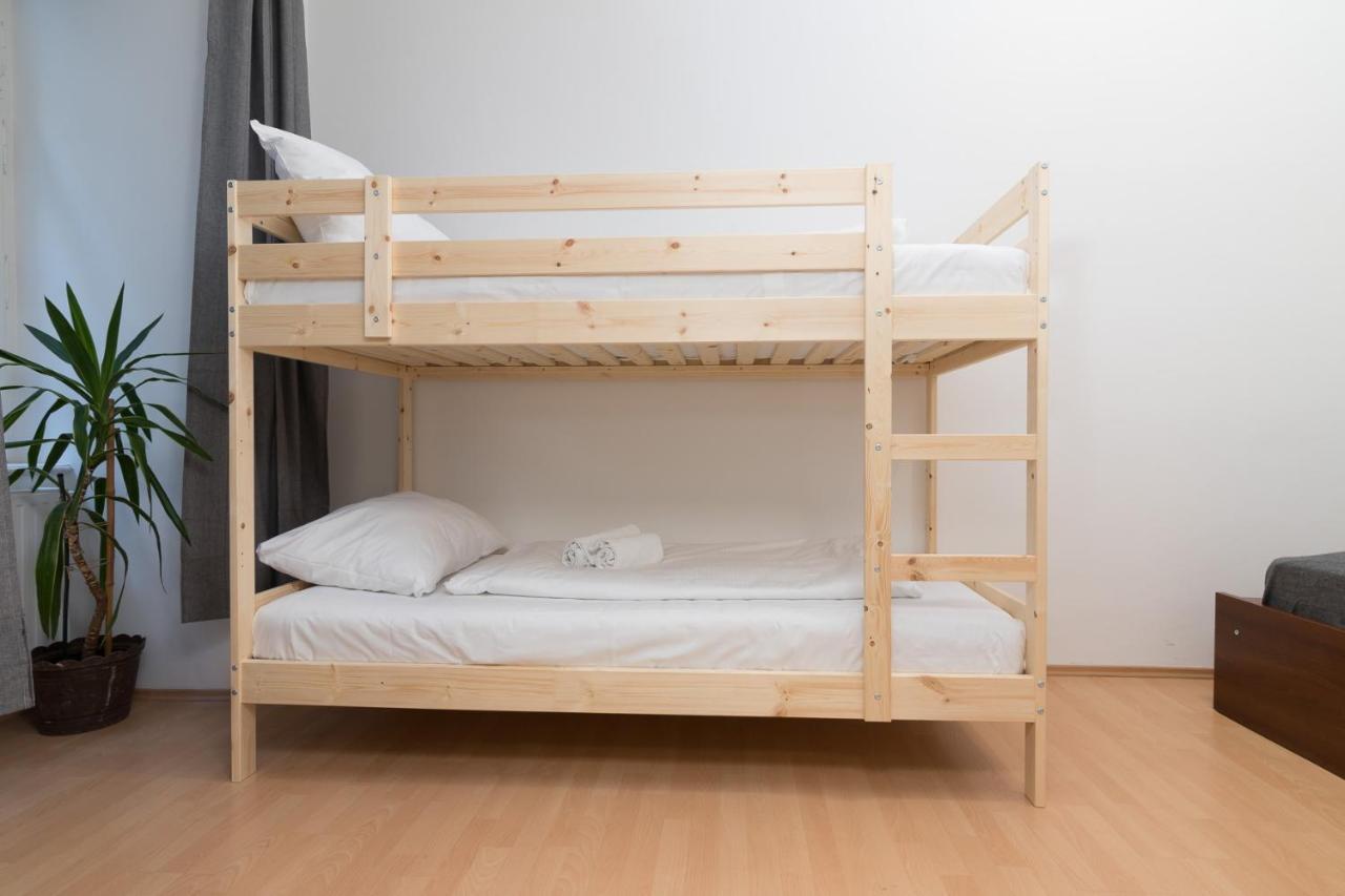 Spacious 2 Bedrooms Apartment In 4Th District Near Karlskirche Vídeň Exteriér fotografie