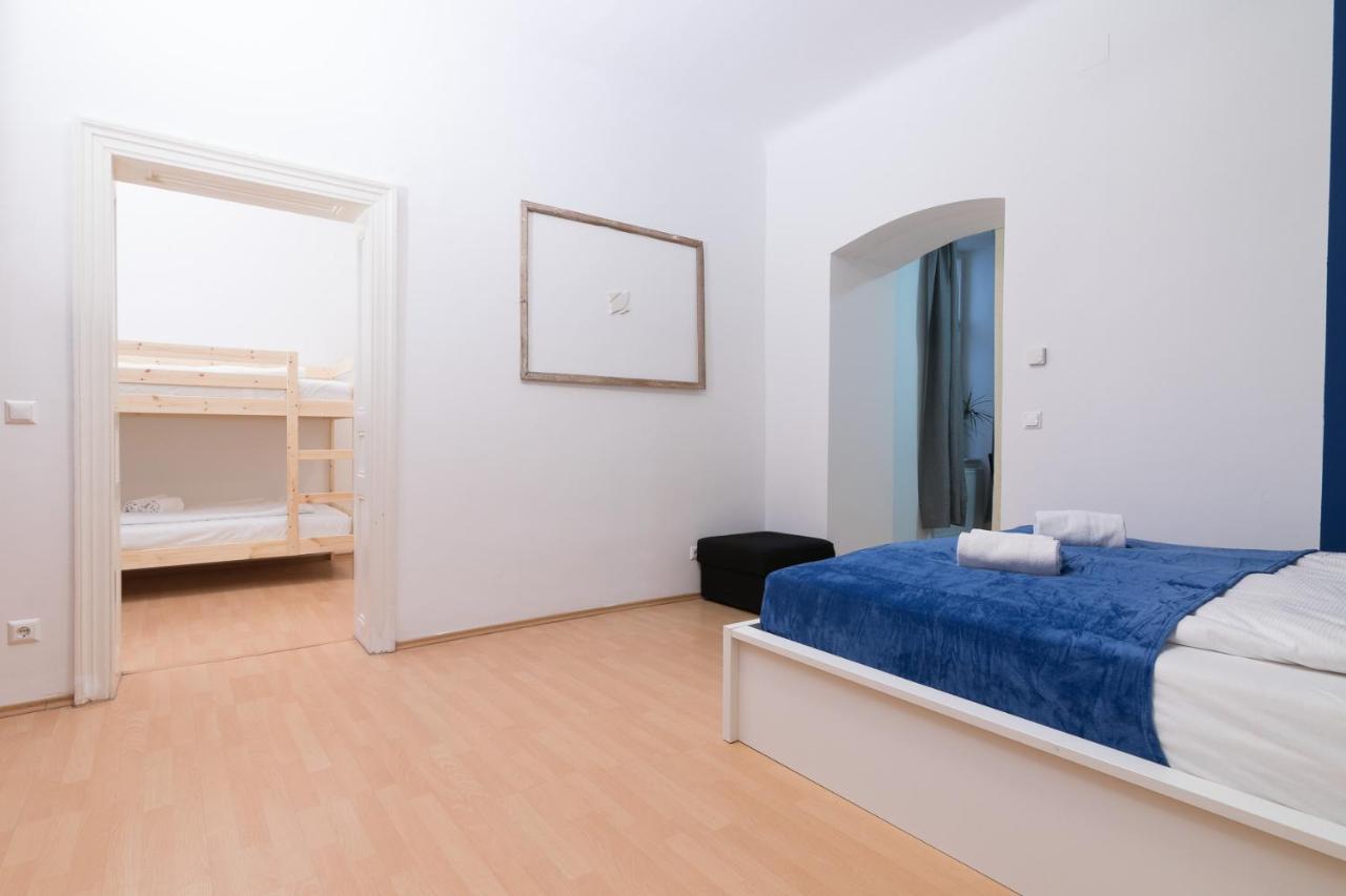 Spacious 2 Bedrooms Apartment In 4Th District Near Karlskirche Vídeň Exteriér fotografie