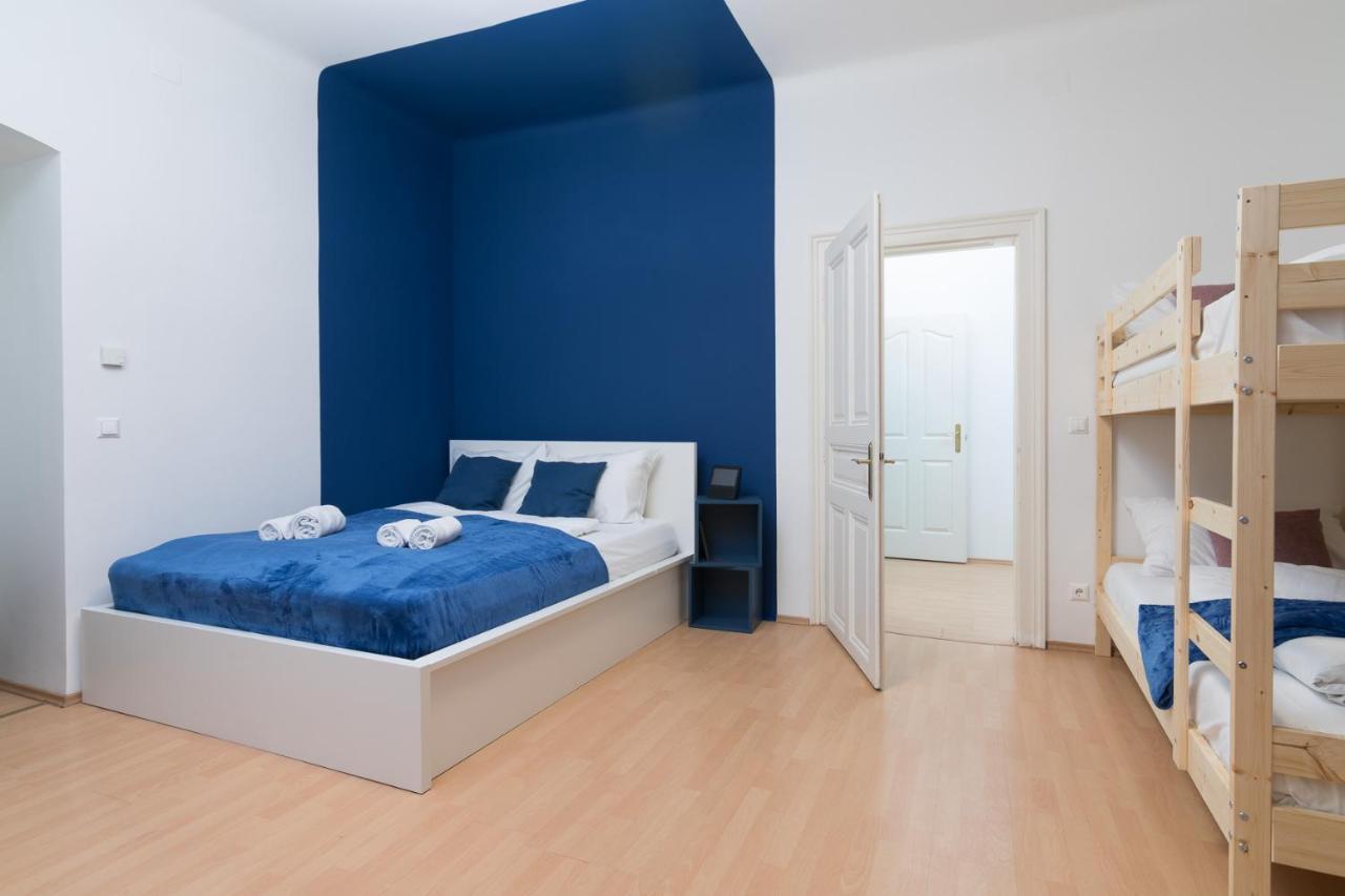 Spacious 2 Bedrooms Apartment In 4Th District Near Karlskirche Vídeň Exteriér fotografie