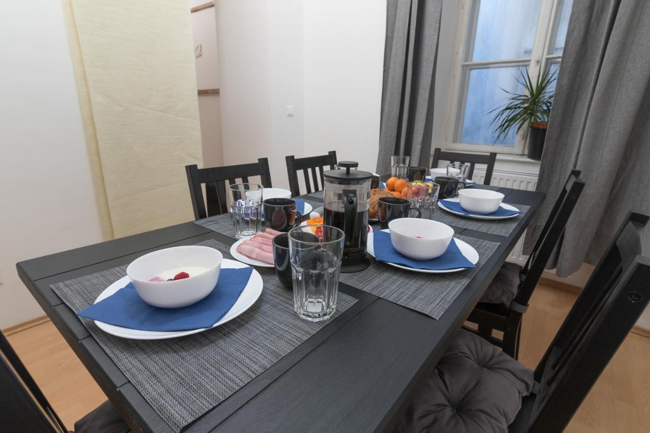 Spacious 2 Bedrooms Apartment In 4Th District Near Karlskirche Vídeň Exteriér fotografie